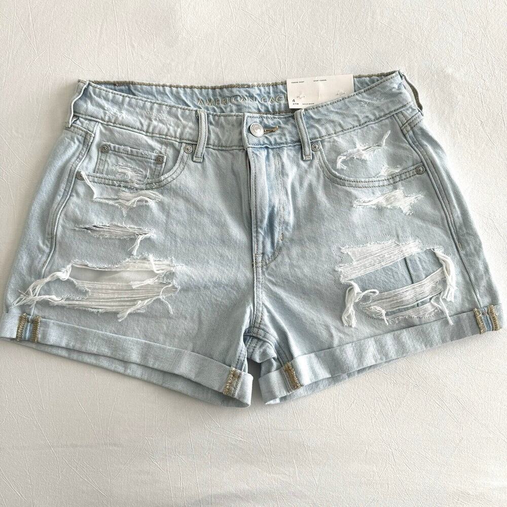 NWT American Eagle Womens Tomgirl Light Wash Denim Shorts Blue White Size 4
